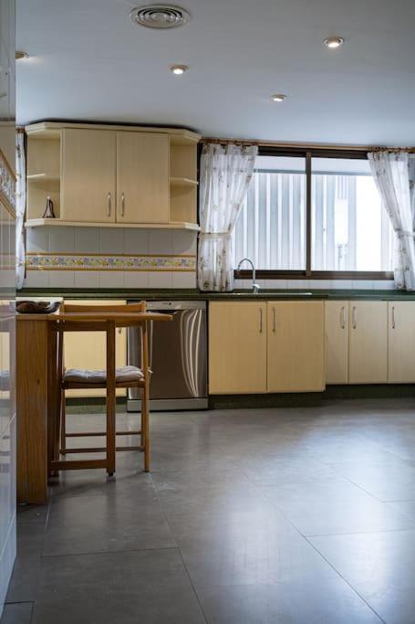 Amplio Apartamento Citycenter Córdoba Eksteriør billede